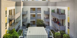 Main+Nine Gallery 28