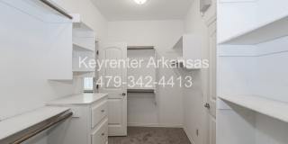 Gorgeous 3 bed/3 bath home in great Bentonville neighborhood Gallery 22