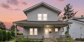 5 Cottage Street Gallery 1
