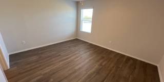 Beautiful 3 Bed, 2 Bath Home in Somerset – Pre-Leasing Now! Gallery 9