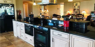 1200 Gulf Shore Blvd N unit: 404 Gallery 11