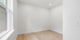 830-834 Oak Street Gallery 16