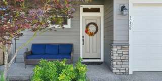 3520 Northeast Spruce Drive Gallery 1