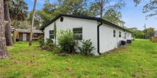 7133 PINEWOOD DR Gallery 17