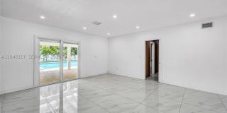 12525 SW 68th Ct Gallery 4