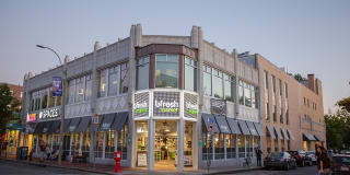 Windsor at Maxwell's Green Gallery 48