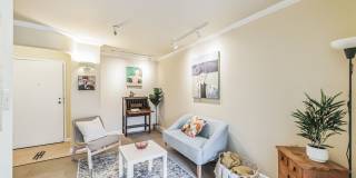 Park Glenview Apartments- Boutique Senior Living Gallery 24
