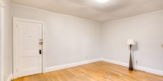 Newly Remodeled Spacious 3 Bedroom Apartment Gallery 9
