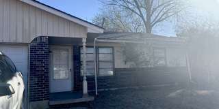 1220 Mcdonald Drive Gallery 1