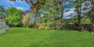 22 Meadow Lane Gallery 34