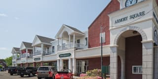 Spinnaker Square Apartments Gallery 2