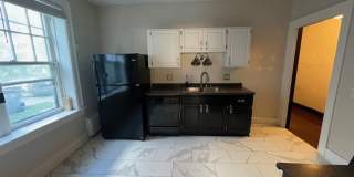 Beautifully Restored 3 BR, 1.5 BR Pre-War Gem in Herron-Morton Gallery 7