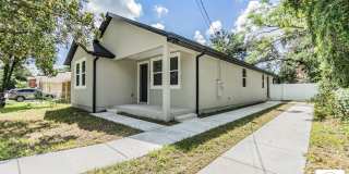4233 E Curtis St Gallery 1