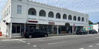 2702 N FLORIDA Avenue Gallery 1