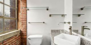 SoHo Lofts Gallery 25