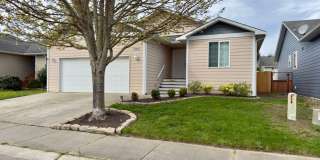 3 Bedroom/2 Bath with garage home Gallery 1