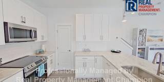 Newly Constructed Luxury Townhomes in Porters Neck Gallery 33