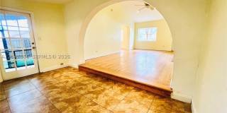 410 Pinecrest Dr Gallery 18