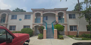 1241 SE 29th St Gallery 1