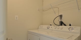 Pointe at Manorgreen Townhomes Gallery 11