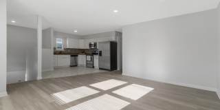 5004 ROANOKE Place Gallery 2