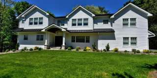 17 Grandview Avenue Gallery 2