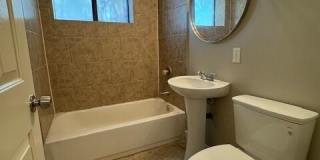 310 W Earll Drive unit: 109 Gallery 10