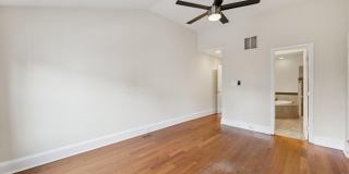 1814 E PRATT Street Gallery 23