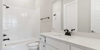 350 Pearland Drive Gallery 22