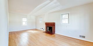 2414 KEY Boulevard Gallery 3