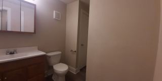 3 Bedroom, 1 Bathroom home with new kitchen! Gallery 6