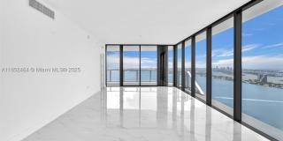 Island Bay Gallery 11