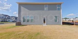 100 English Oak Ln Gallery 28