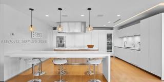 4921 Fisher Island Dr Gallery 20