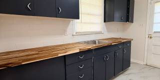 For Rent – Updated 3 Bed / 1 Bath Home Gallery 4