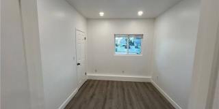 19851 Gresham Street Gallery 7