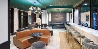 Sullivan Place Gallery 27