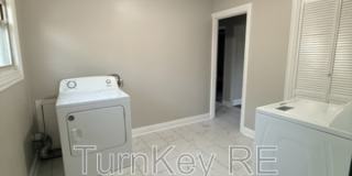 17002 Greenbay Avenue Gallery 11