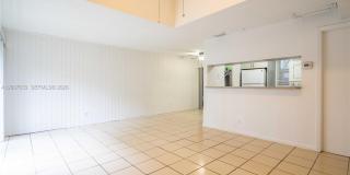 600 N Rio Vista Blvd Gallery 8