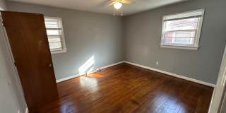 3 bedroom house in Fulton Hill! Laundry, Central HVAC All electric, big fenced yard, hardwoods Gallery 18