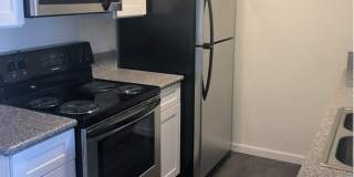 Pinewood Place Apartments Gallery 10