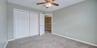 6440 Summer Oak DriveB Gallery 16