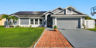 1535 GOLDEN POPPY Court Gallery 1