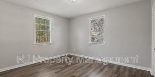 1779 Preston St Gallery 21