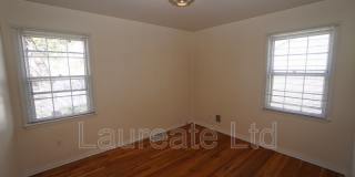 2425 Humboldt St Gallery 11