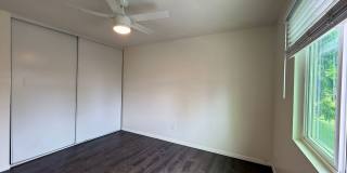 Newly remodeled 2 Bed, 1 Bath condo with garage for rent in Paradise Hills. Gallery 11