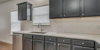 Newly Built 3-Bed Home with Modern Finishes in Lawton! Gallery 10