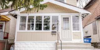 Cute three bedroom home in East Toledo! Gallery 1