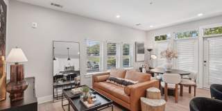 900 Willow Gallery 5