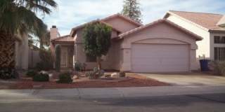 5211 W GLENVIEW Place Gallery 1